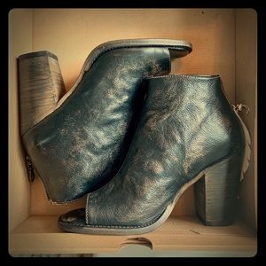 BedStu open toed booties